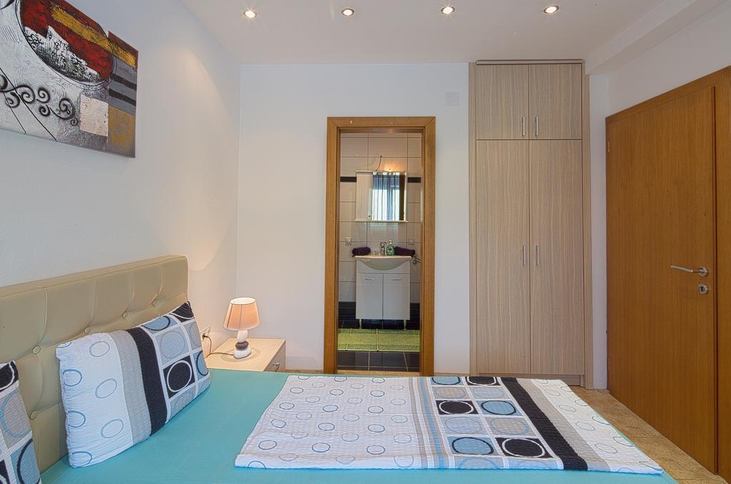 Montelux Apartments Μπούντβα Δωμάτιο φωτογραφία