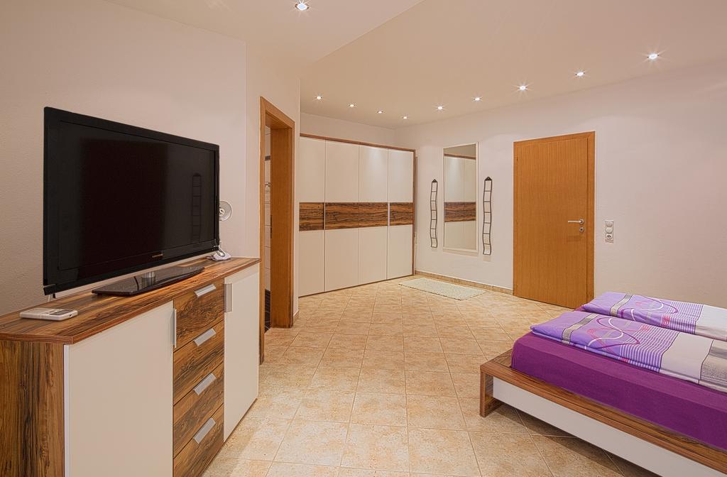Montelux Apartments Μπούντβα Δωμάτιο φωτογραφία